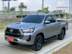 2021 Toyota Hilux Revo 2.4 SMARTCAB Prerunner Entry